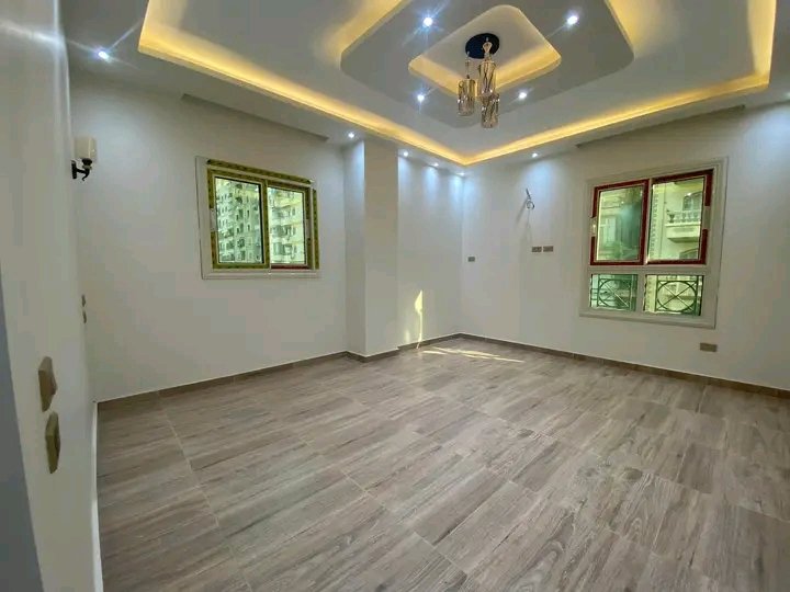 من نحن - الأوائل لكافة أعمال الدهانات والديكور WhatsApp Image 2026 07 29 At 6.54.05 PM 2